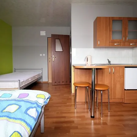 Homestay Noclegi Nad Morzem *