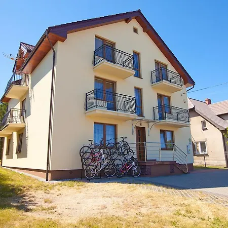 Nad Morzem منزل للإقامة *